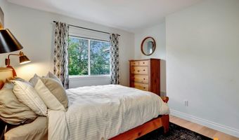 3436 Discovery Bay Dr, Anchorage, AK 99515