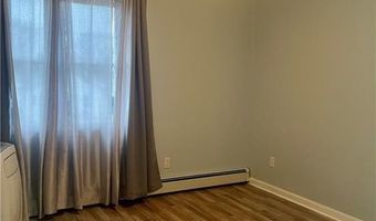 84 N View Ave, Cranston, RI 02920