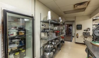 212 S Hickory St, Abbott, TX 76621