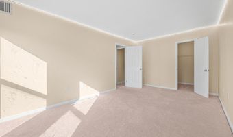 5204 NEWTON St #304, Bladensburg, MD 20710