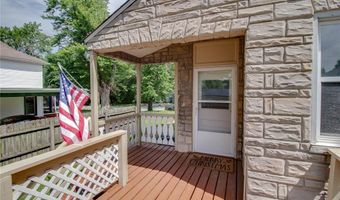 205 E 12th St, Alton, IL 62002