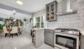310 S LAKEWOOD Dr, Orlando, FL 32803