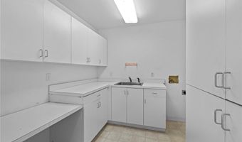 210 NW G St, Bentonville, AR 72712
