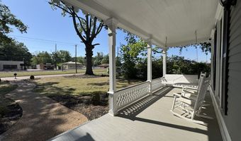 201 Boothe St, Batesville, MS 38606