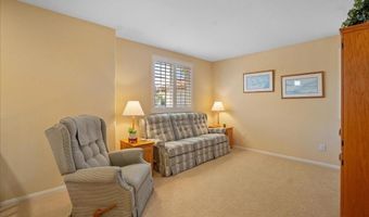 1608 Sapphire Dr, Carlsbad, CA 92011