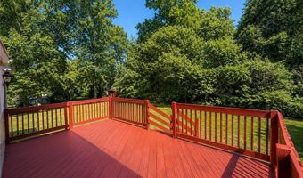 9 Michael Dr, Bristol, RI 02809