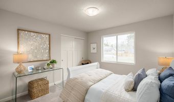 63225 Carly Ln, Bend, OR 97701