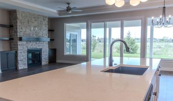 336 W Boxthorn Dr, Andover, KS 67002