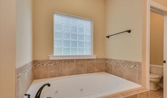 512 Nandina Ct, Aiken, SC 29801