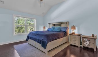 1352 Anchor Ave, Beachwood, NJ 08722
