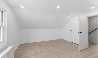 27 Norman St, Cumberland, RI 02864