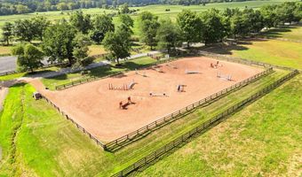 40332 COURTLAND FARM Ln, Aldie, VA 20105