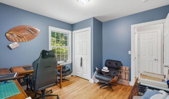 48 Case Rd, Burlington, CT 06013