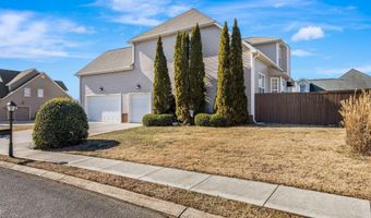 9915 Fieldcrest Dr, Apison, TN 37302