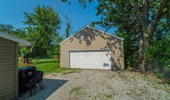12736 Whitcomb St, Crown Point, IN 46307