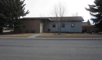 1402 Stampede Ave, Cody, WY 82414
