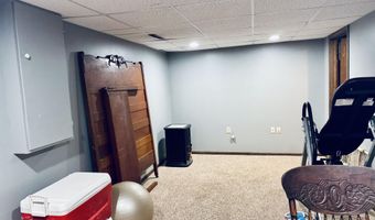 901 LINDA Dr, Atlantic, IA 50022