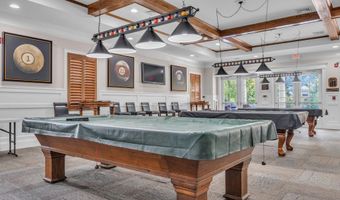 61 Milky Way Dr, Barnegat, NJ 08005