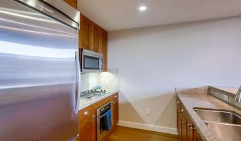 700 W E St 302, San Diego, CA 92101