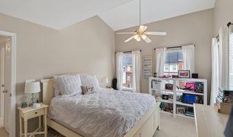 5155 BALLYCASTLE Cir, Alexandria, VA 22315