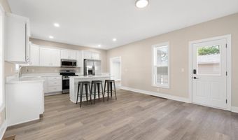 329 W 19th St, Auburn, IN 46706