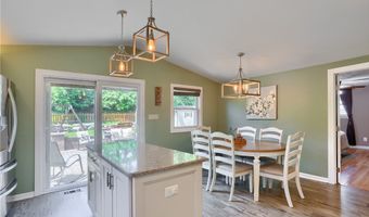 409 Shoreham Dr, Allison Park, PA 15101