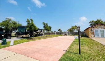 3 Augusta Cir, Aransas Pass, TX 78336