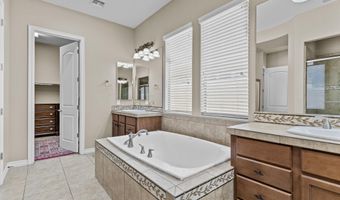 211 W NEW DAWN Dr, Chandler, AZ 85248