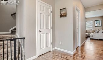 806 White Crow St, Aurora, CO 80018