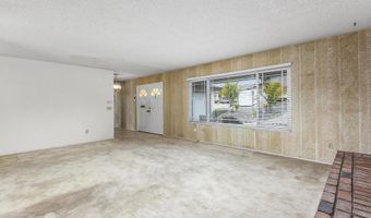 5995 BROADMOOR Dr, La Mesa, CA 91942