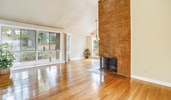 6048 ROSSMORE Dr, Bethesda, MD 20814