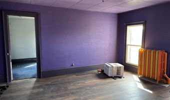 615 1st Ave, Ackley, IA 50601