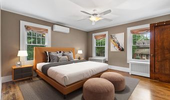 1015 Olivia Ave, Ann Arbor, MI 48104