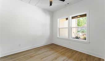 2 Damerham Ln, Bella Vista, AR 72714
