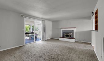 1266 KENRAY Loop, Springfield, OR 97477