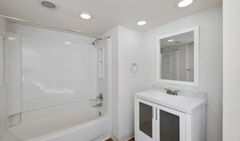 11007 SE MCCREARY Ln, Boring, OR 97009