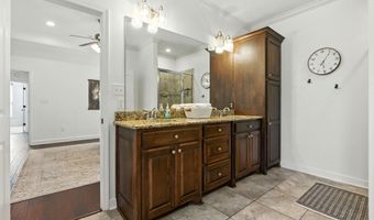 11047 Stonehill Dr, Alexander, AR 72002