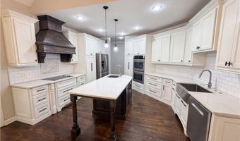 931 Sundew Dr, Alpharetta, GA 30005