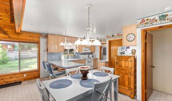 627 GRANDVIEW Dr, Alpine, WY 83128
