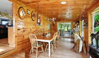 821 China Rd, Albion, ME 04910