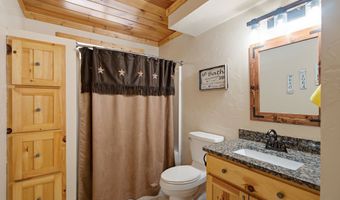 271 County Road 1559, Alba, TX 75410