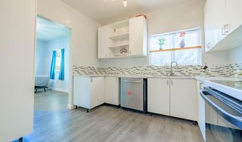 18 N HAMILTON St, Chandler, AZ 85225