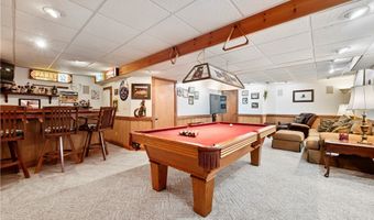 106 Good Luck Ln, Adams Twp., PA 16046