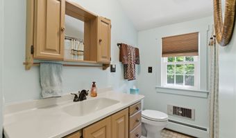 79 Buckboard Ln, Bristol, CT 06010