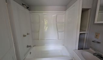 41 N Virginia Ave, Atlantic City, NJ 08401