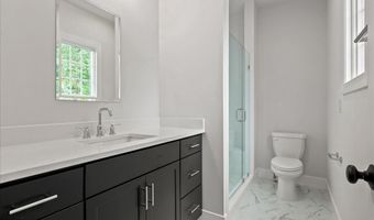 3608 CENTER Dr, Alexandria, VA 22309