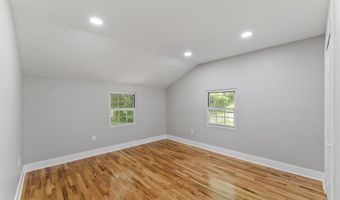28 Walnut Hill Rd, Bethel, CT 06801