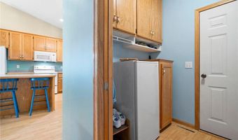 5460 Jason Ct, Albertville, MN 55301