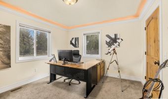 210 W Salmon Ave, Arco, ID 83213