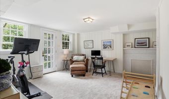 2316 N STAFFORD St, Arlington, VA 22207